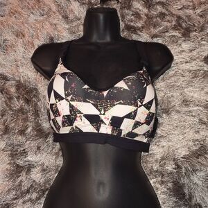Victoria's Secret Black and White Patterned Sports Bra